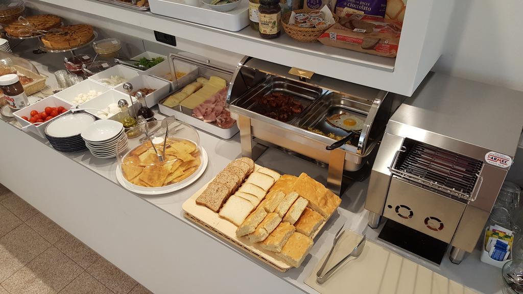 Hotel San Marco Bb Boario Terme Εξωτερικό φωτογραφία